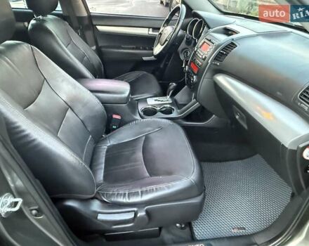 Сірий Кіа Соренто, об'ємом двигуна 2.36 л та пробігом 240 тис. км за 11800 $, фото 50 на Automoto.ua