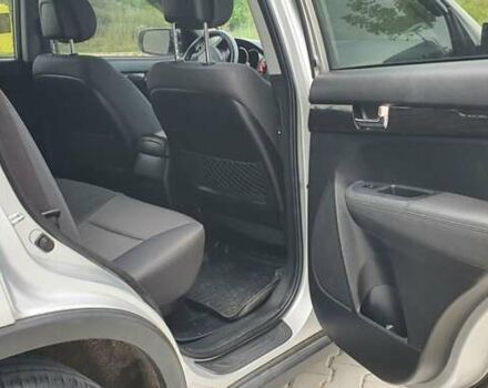 Серый Киа Соренто, объемом двигателя 2.36 л и пробегом 218 тыс. км за 12900 $, фото 21 на Automoto.ua