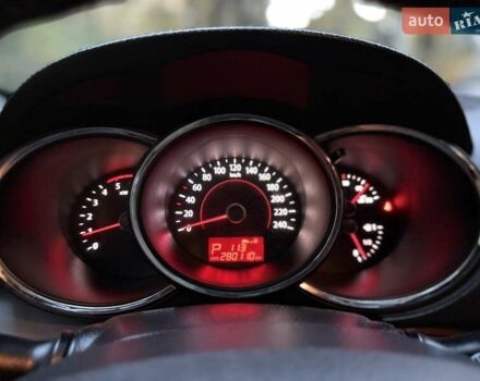Серый Киа Соренто, объемом двигателя 2.2 л и пробегом 280 тыс. км за 12300 $, фото 83 на Automoto.ua