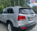 Сірий Кіа Соренто, об'ємом двигуна 2.2 л та пробігом 245 тис. км за 15000 $, фото 16 на Automoto.ua