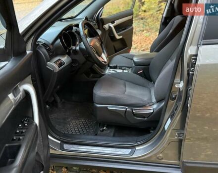 Серый Киа Соренто, объемом двигателя 2.2 л и пробегом 280 тыс. км за 12300 $, фото 47 на Automoto.ua