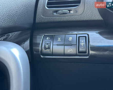 Серый Киа Соренто, объемом двигателя 2.2 л и пробегом 240 тыс. км за 12950 $, фото 17 на Automoto.ua