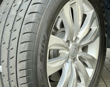 Сірий Кіа Соренто, об'ємом двигуна 2.2 л та пробігом 122 тис. км за 13999 $, фото 43 на Automoto.ua