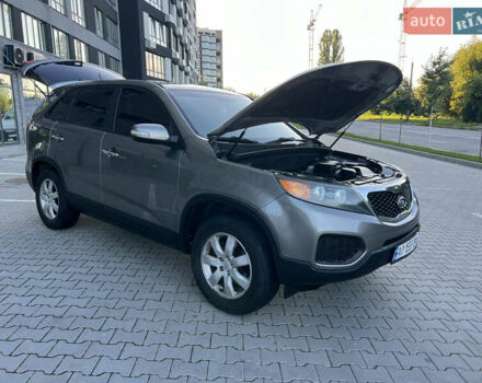 Серый Киа Соренто, объемом двигателя 2.4 л и пробегом 273 тыс. км за 8800 $, фото 59 на Automoto.ua