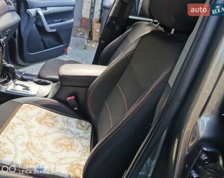 Серый Киа Соренто, объемом двигателя 2.4 л и пробегом 277 тыс. км за 11300 $, фото 11 на Automoto.ua