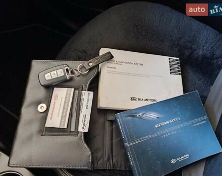 Серый Киа Соренто, объемом двигателя 2.2 л и пробегом 189 тыс. км за 14200 $, фото 20 на Automoto.ua