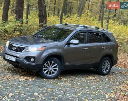Киа Соренто 2011 в Львове на Automoto.ua Серый Киа Соренто, объемом двигателя 2.2 л и пробегом 280 тыс. км за 12999 $, фото 43 на Automoto.ua