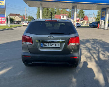 Сірий Кіа Соренто, об'ємом двигуна 2.36 л та пробігом 311 тис. км за 9900 $, фото 4 на Automoto.ua