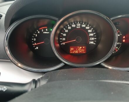 Сірий Кіа Соренто, об'ємом двигуна 2.2 л та пробігом 230 тис. км за 13300 $, фото 6 на Automoto.ua