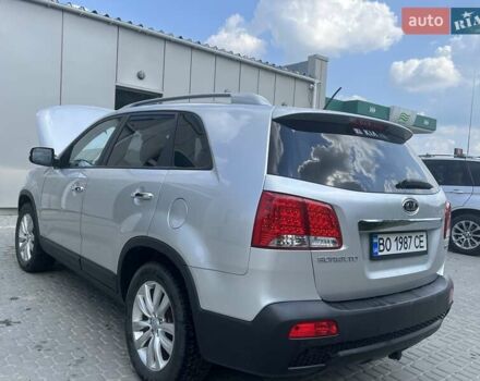 Сірий Кіа Соренто, об'ємом двигуна 2.2 л та пробігом 245 тис. км за 15000 $, фото 10 на Automoto.ua