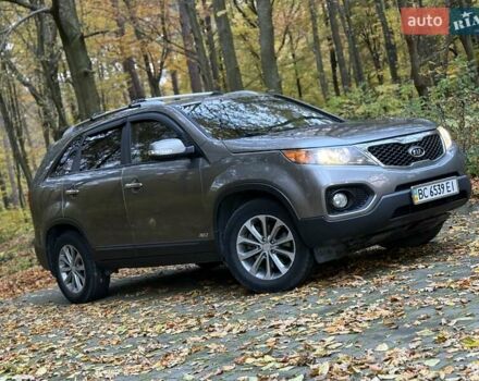 Киа Соренто 2011 в Львове на Automoto.ua Серый Киа Соренто, объемом двигателя 2.2 л и пробегом 280 тыс. км за 12999 $, фото 55 на Automoto.ua