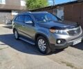 Сірий Кіа Соренто, об'ємом двигуна 2.4 л та пробігом 215 тис. км за 10500 $, фото 1 на Automoto.ua