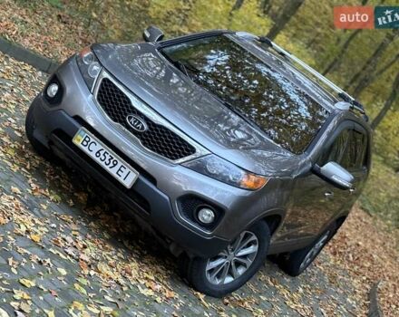 Серый Киа Соренто, объемом двигателя 2.2 л и пробегом 280 тыс. км за 12300 $, фото 3 на Automoto.ua