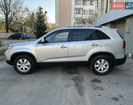 Серый Киа Соренто, объемом двигателя 2.2 л и пробегом 240 тыс. км за 12950 $, фото 1 на Automoto.ua