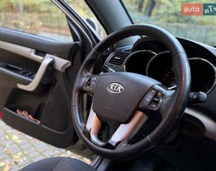 Серый Киа Соренто, объемом двигателя 2.2 л и пробегом 280 тыс. км за 12300 $, фото 53 на Automoto.ua