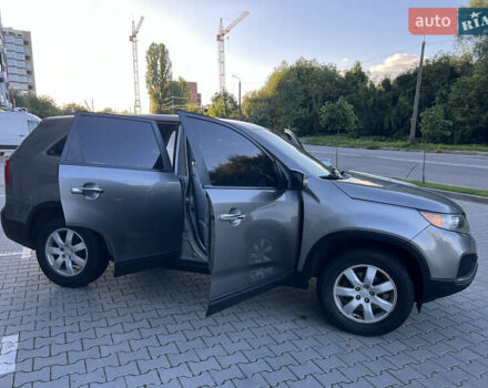 Серый Киа Соренто, объемом двигателя 2.4 л и пробегом 273 тыс. км за 8800 $, фото 39 на Automoto.ua