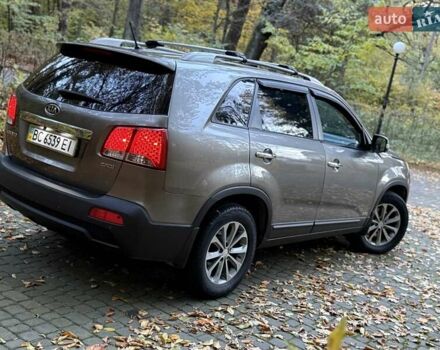 Киа Соренто 2011 в Львове на Automoto.ua Серый Киа Соренто, объемом двигателя 2.2 л и пробегом 280 тыс. км за 12999 $, фото 60 на Automoto.ua