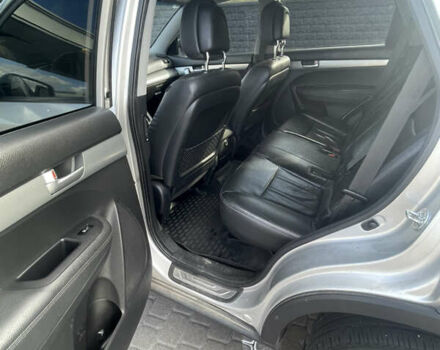 Сірий Кіа Соренто, об'ємом двигуна 2.2 л та пробігом 370 тис. км за 11400 $, фото 3 на Automoto.ua