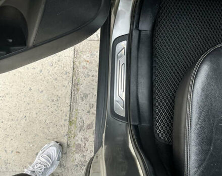 Серый Киа Соренто, объемом двигателя 2.2 л и пробегом 275 тыс. км за 13500 $, фото 10 на Automoto.ua