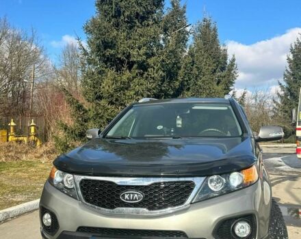 Сірий Кіа Соренто, об'ємом двигуна 2.2 л та пробігом 235 тис. км за 11000 $, фото 2 на Automoto.ua