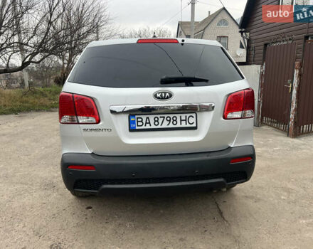 Сірий Кіа Соренто, об'ємом двигуна 2.36 л та пробігом 205 тис. км за 12950 $, фото 2 на Automoto.ua