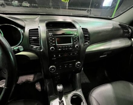 Серый Киа Соренто, объемом двигателя 2.2 л и пробегом 193 тыс. км за 12500 $, фото 23 на Automoto.ua