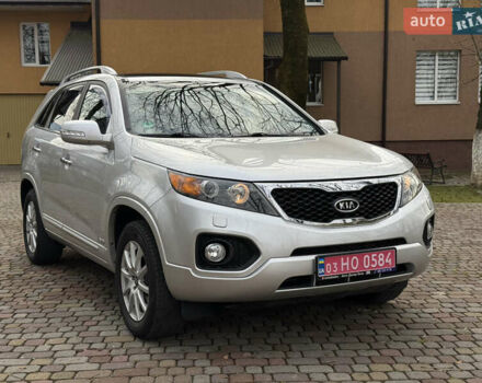 Сірий Кіа Соренто, об'ємом двигуна 2.2 л та пробігом 194 тис. км за 14000 $, фото 1 на Automoto.ua