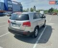 Серый Киа Соренто, объемом двигателя 2.36 л и пробегом 250 тыс. км за 12000 $, фото 5 на Automoto.ua