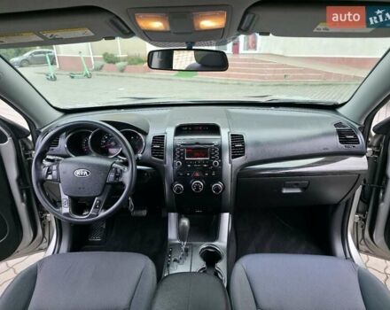 Сірий Кіа Соренто, об'ємом двигуна 2.4 л та пробігом 233 тис. км за 9999 $, фото 50 на Automoto.ua