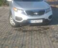 Сірий Кіа Соренто, об'ємом двигуна 2 л та пробігом 222 тис. км за 9500 $, фото 1 на Automoto.ua