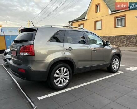 Сірий Кіа Соренто, об'ємом двигуна 2.2 л та пробігом 199 тис. км за 13600 $, фото 8 на Automoto.ua