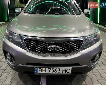 Серый Киа Соренто, объемом двигателя 2.2 л и пробегом 193 тыс. км за 12500 $, фото 7 на Automoto.ua