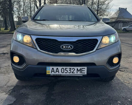 Серый Киа Соренто, объемом двигателя 2.2 л и пробегом 207 тыс. км за 12300 $, фото 10 на Automoto.ua