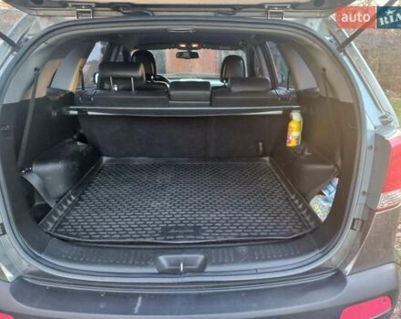 Серый Киа Соренто, объемом двигателя 2.2 л и пробегом 173 тыс. км за 14300 $, фото 8 на Automoto.ua