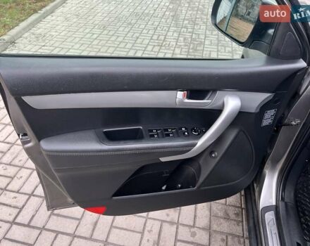 Серый Киа Соренто, объемом двигателя 2.2 л и пробегом 199 тыс. км за 14800 $, фото 23 на Automoto.ua