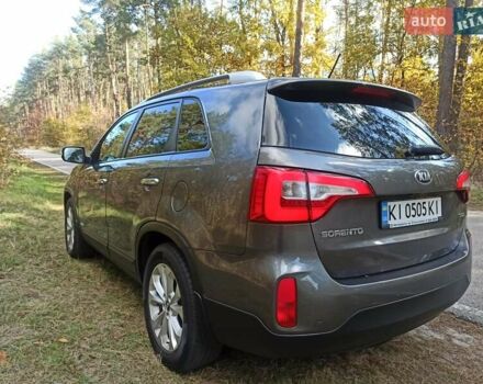 Серый Киа Соренто, объемом двигателя 2.2 л и пробегом 252 тыс. км за 16300 $, фото 5 на Automoto.ua