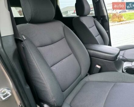 Сірий Кіа Соренто, об'ємом двигуна 2.4 л та пробігом 233 тис. км за 9999 $, фото 61 на Automoto.ua