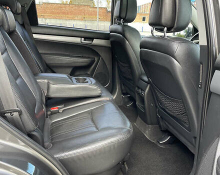 Сірий Кіа Соренто, об'ємом двигуна 2.2 л та пробігом 262 тис. км за 15900 $, фото 21 на Automoto.ua