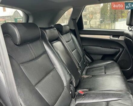 Серый Киа Соренто, объемом двигателя 2.2 л и пробегом 199 тыс. км за 14800 $, фото 17 на Automoto.ua