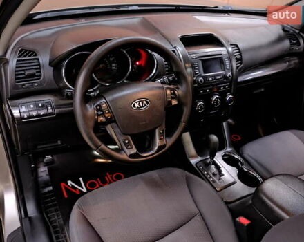 Серый Киа Соренто, объемом двигателя 2.4 л и пробегом 180 тыс. км за 11900 $, фото 29 на Automoto.ua