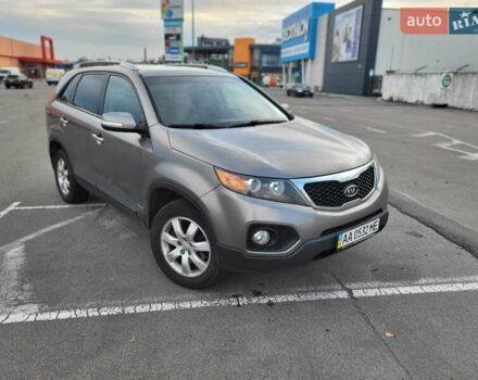 Серый Киа Соренто, объемом двигателя 2.2 л и пробегом 207 тыс. км за 13500 $, фото 6 на Automoto.ua