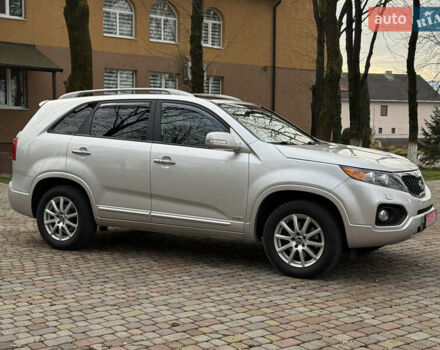 Сірий Кіа Соренто, об'ємом двигуна 2.2 л та пробігом 194 тис. км за 14000 $, фото 4 на Automoto.ua