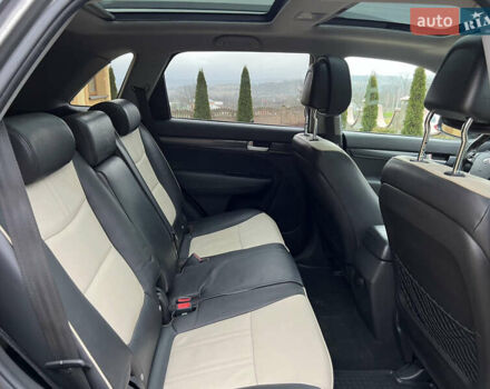 Сірий Кіа Соренто, об'ємом двигуна 2.2 л та пробігом 210 тис. км за 13800 $, фото 32 на Automoto.ua