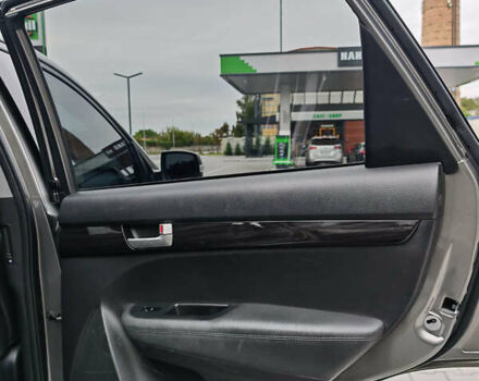 Серый Киа Соренто, объемом двигателя 2.2 л и пробегом 145 тыс. км за 15500 $, фото 67 на Automoto.ua