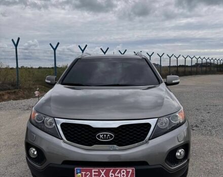 Серый Киа Соренто, объемом двигателя 0 л и пробегом 174 тыс. км за 14000 $, фото 1 на Automoto.ua