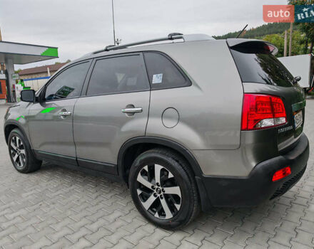 Серый Киа Соренто, объемом двигателя 2.2 л и пробегом 145 тыс. км за 15500 $, фото 5 на Automoto.ua