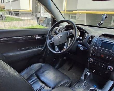 Сірий Кіа Соренто, об'ємом двигуна 2.36 л та пробігом 162 тис. км за 11500 $, фото 12 на Automoto.ua