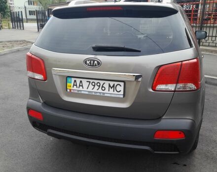 Сірий Кіа Соренто, об'ємом двигуна 2.4 л та пробігом 230 тис. км за 11000 $, фото 7 на Automoto.ua
