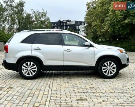 Сірий Кіа Соренто, об'ємом двигуна 2.2 л та пробігом 137 тис. км за 13700 $, фото 10 на Automoto.ua