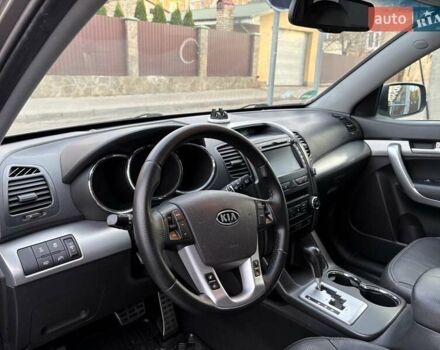 Сірий Кіа Соренто, об'ємом двигуна 2.2 л та пробігом 199 тис. км за 13600 $, фото 15 на Automoto.ua